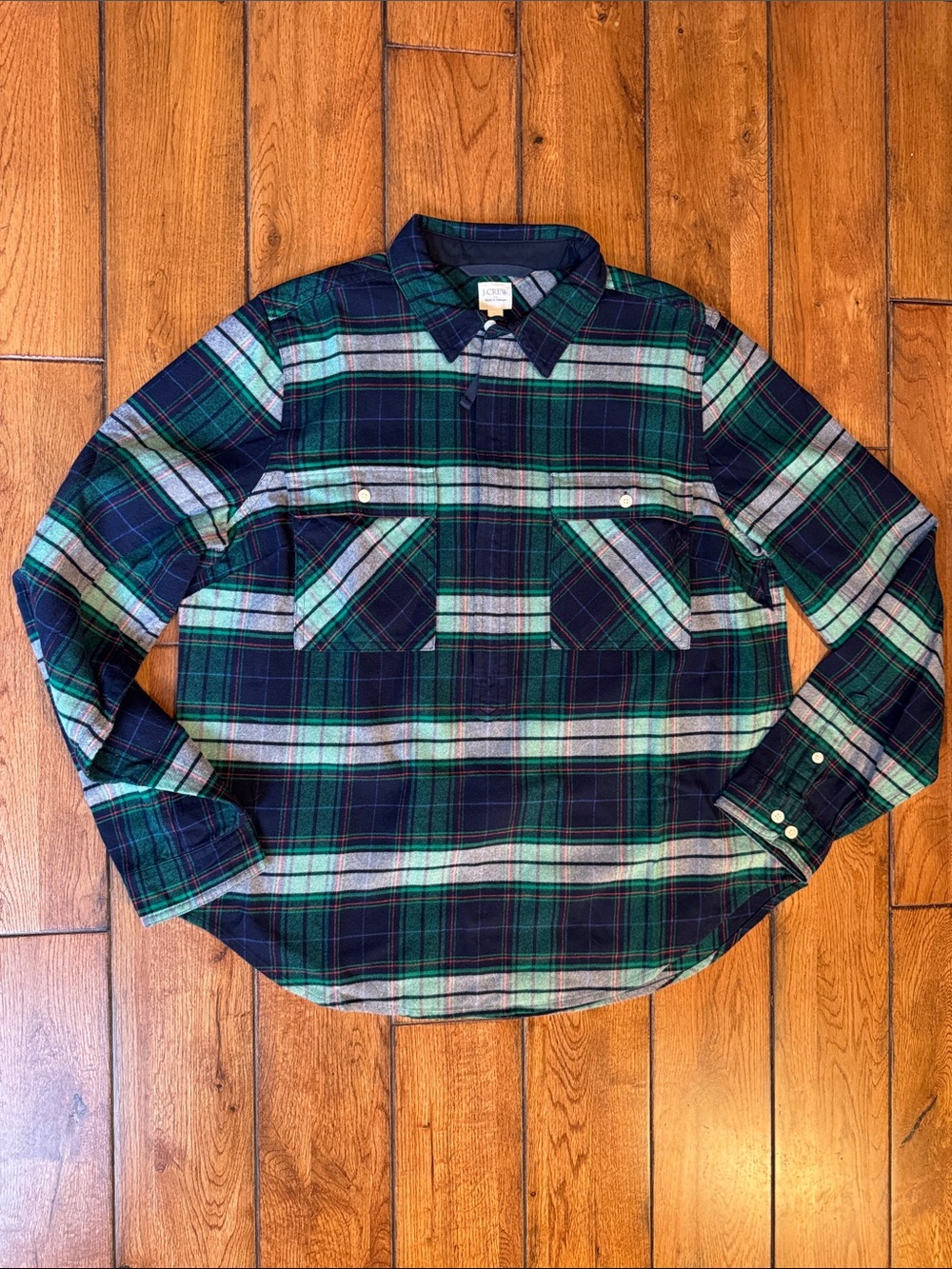 J. Crew Navy and Green Plaid Snap-Front Button-Down Women’s Shirt sz. L